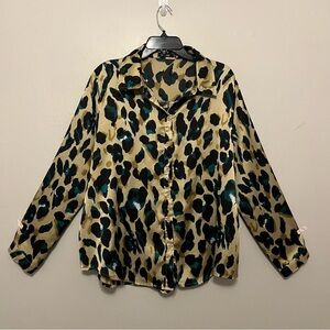 Boohoo Tunic Top Women's Leopard Animal Print Satin Button Up‎ Size 12
